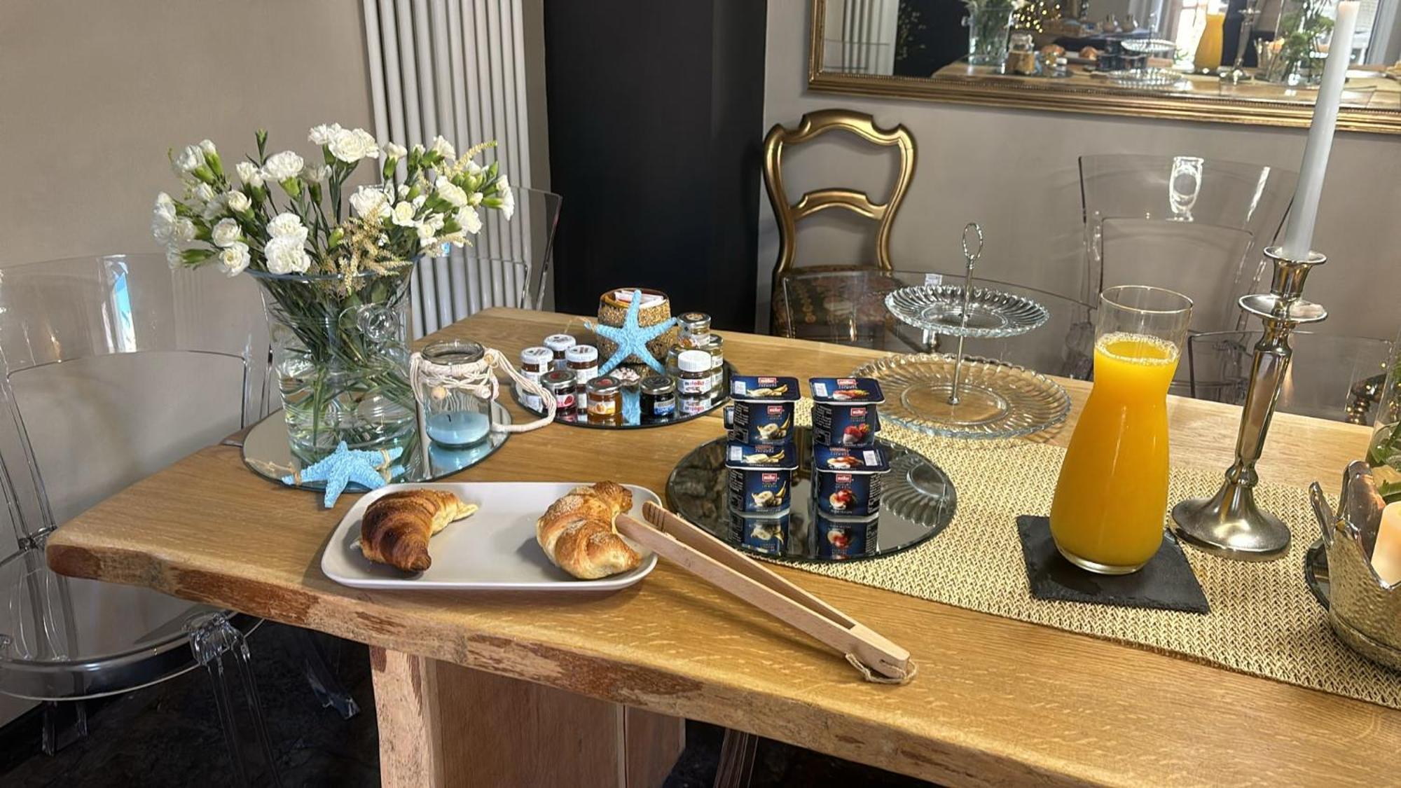 Dantes Appartement Pieve di Teco Buitenkant foto