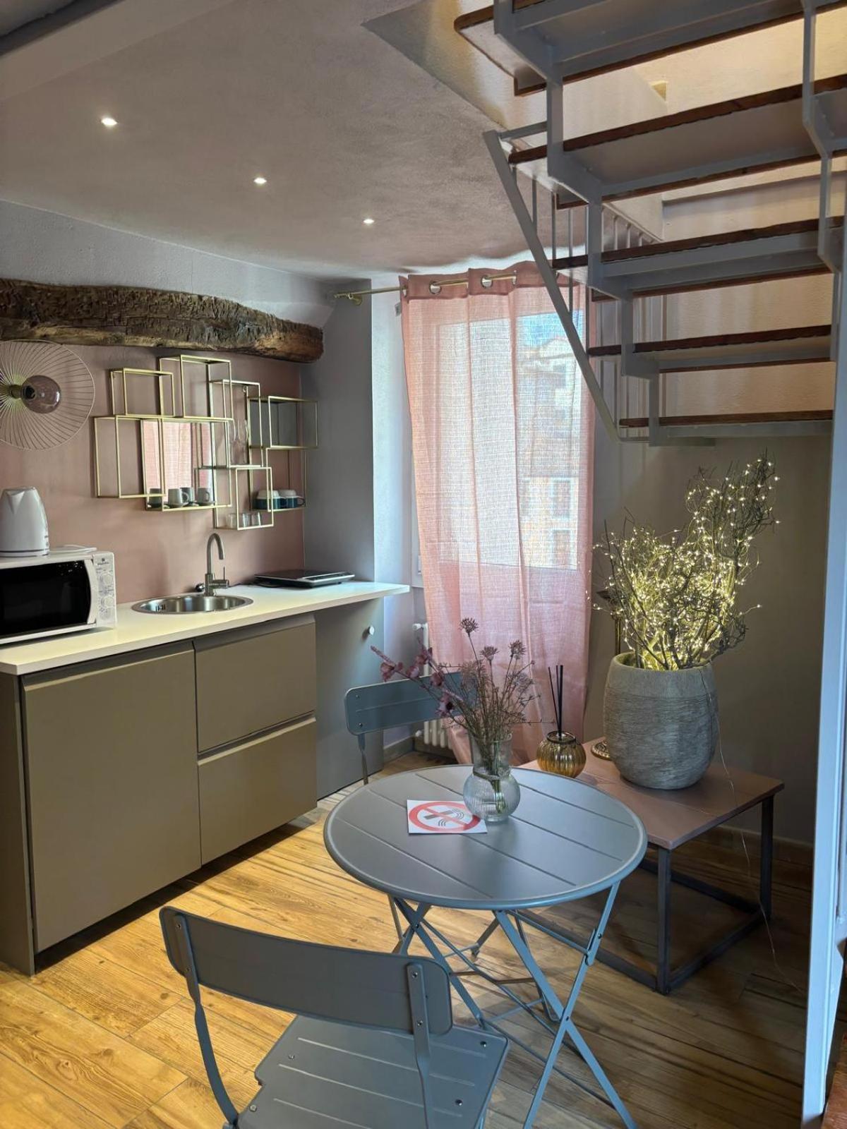 Dantes Appartement Pieve di Teco Buitenkant foto